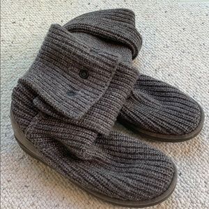 Ugg Grey sweater knit